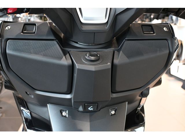 bmw - c-400-gt