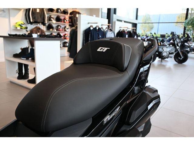 bmw - c-400-gt