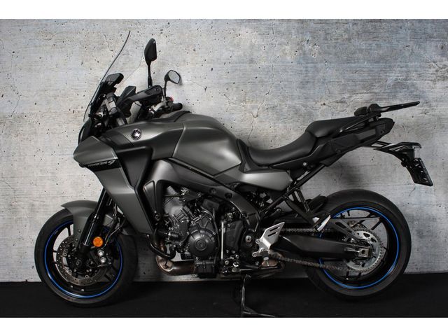 yamaha - tracer-9