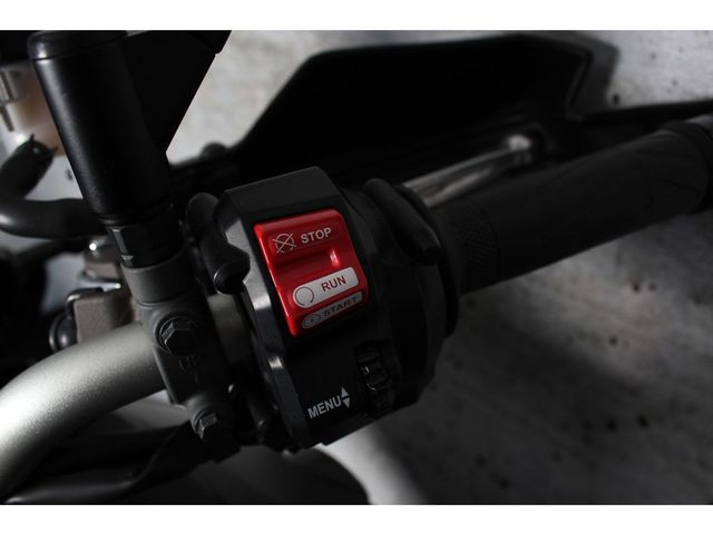 yamaha - tracer-9