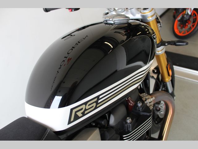 triumph - speed-twin-1200-rs