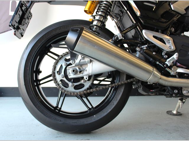 triumph - speed-twin-1200-rs