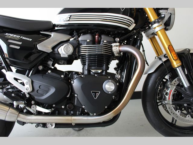 triumph - speed-twin-1200-rs