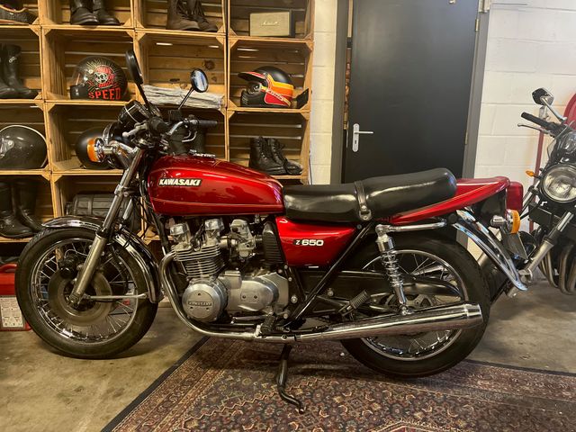 kawasaki - z650