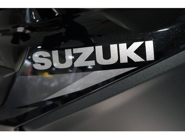 suzuki - v-strom-1050