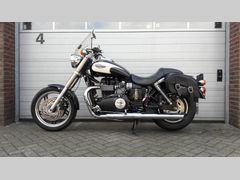 TRIUMPH SPEEDMASTER
