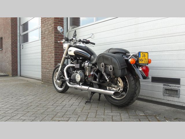 triumph - speedmaster