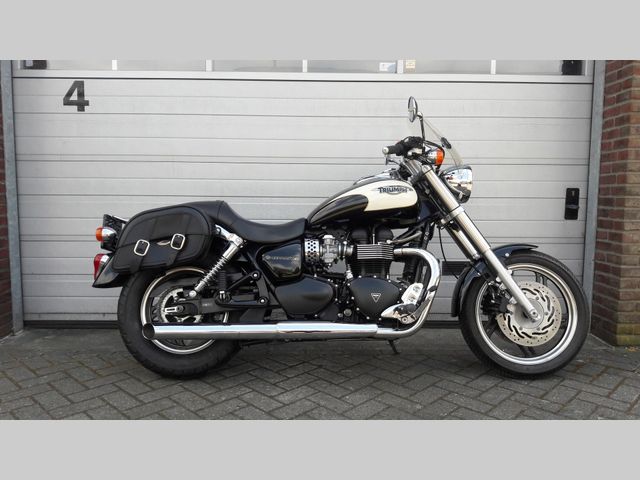 triumph - speedmaster