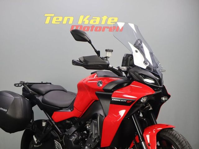 yamaha - tracer-9