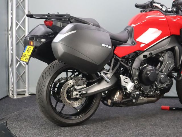 yamaha - tracer-9