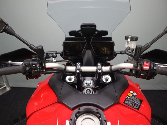 yamaha - tracer-9
