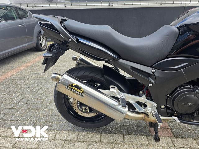 yamaha - tdm-900
