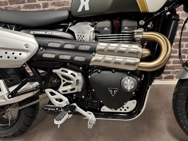 triumph - scrambler-1200-xe