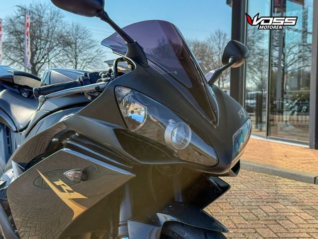 yamaha - yzf-r1