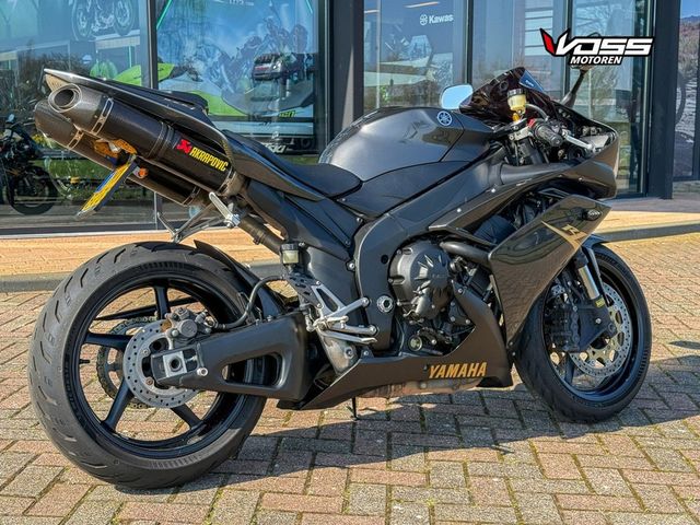 yamaha - yzf-r1