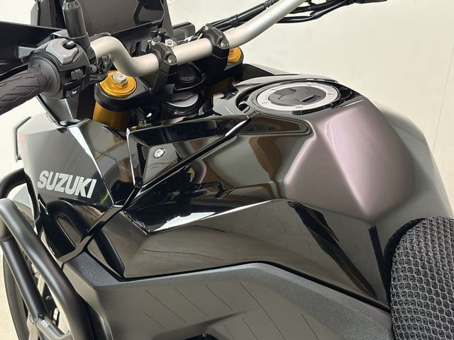 suzuki - v-strom-800-de