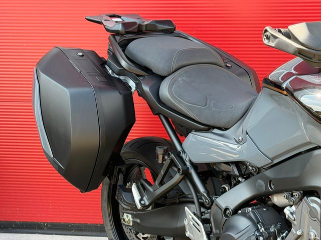 yamaha - tracer-9-gt--