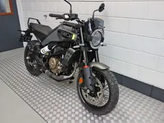 Husqvarna Svartpilen 401 2025 occasion – foto 6 van 7