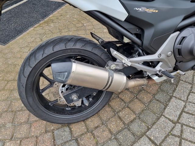 honda - nc-750-x-dct