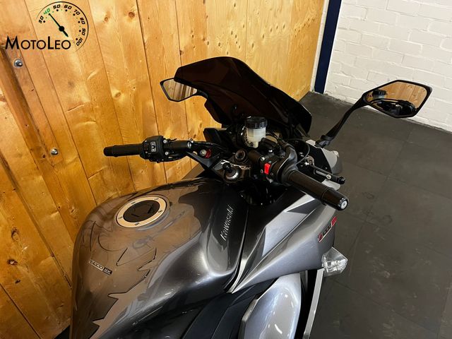 kawasaki - z-1000-sx-abs