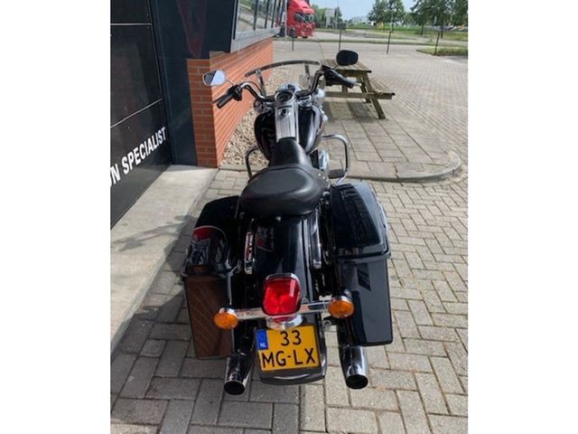harley-davidson - road-king-classic-flhrc