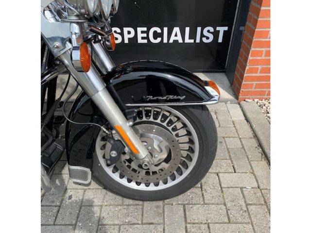 harley-davidson - road-king-classic-flhrc