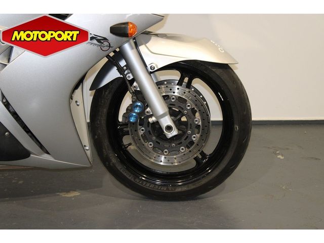 yamaha - fjr-1300