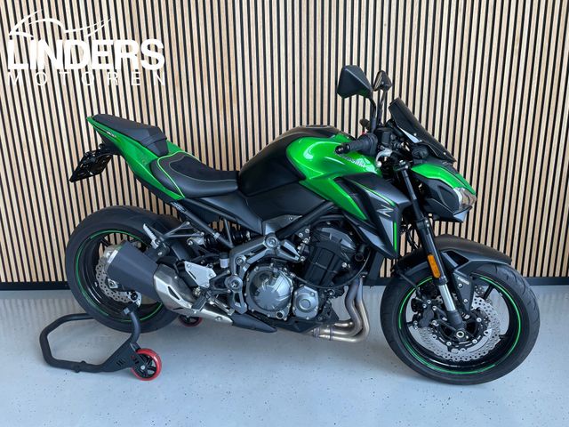 kawasaki - z900