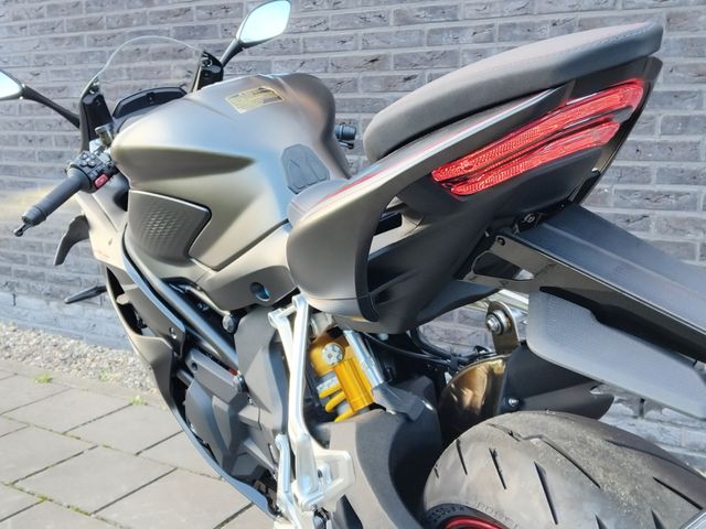 QJMOTOR - srk-921-rr