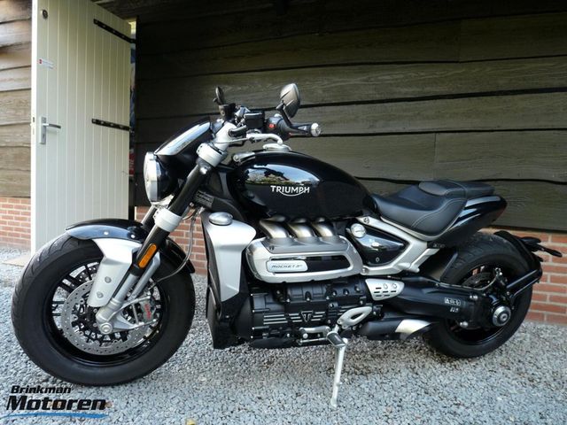 triumph - rocket-iii-r