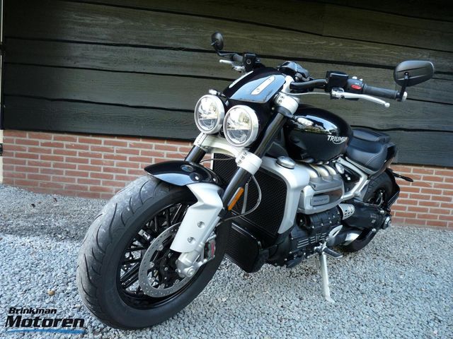 triumph - rocket-iii-r