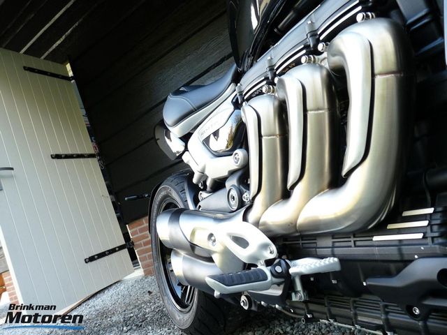 triumph - rocket-iii-r