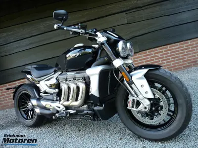 TRIUMPH ROCKET III R – foto 3