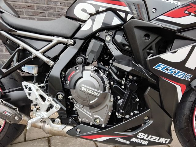 suzuki - gsx-8r