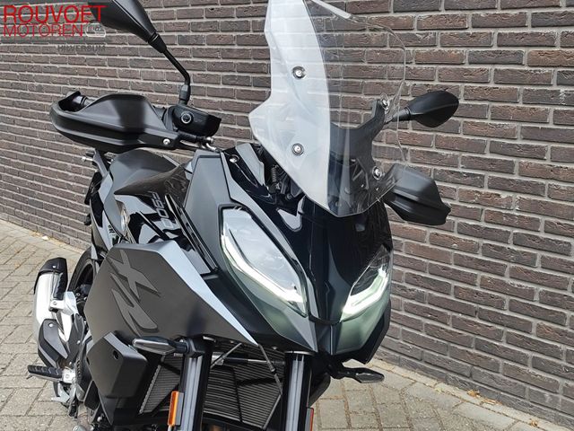 bmw - f-900-xr