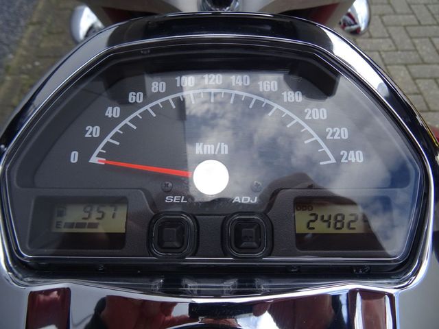 suzuki - m-1800-r-intruder