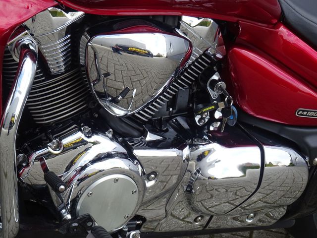 suzuki - m-1800-r-intruder