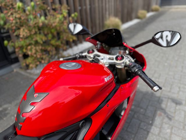 ducati - 1199-panigale