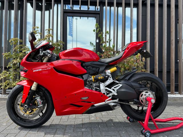 ducati - 1199-panigale