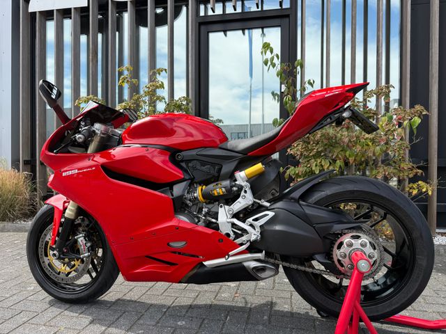 ducati - 1199-panigale