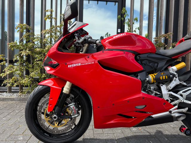 ducati - 1199-panigale