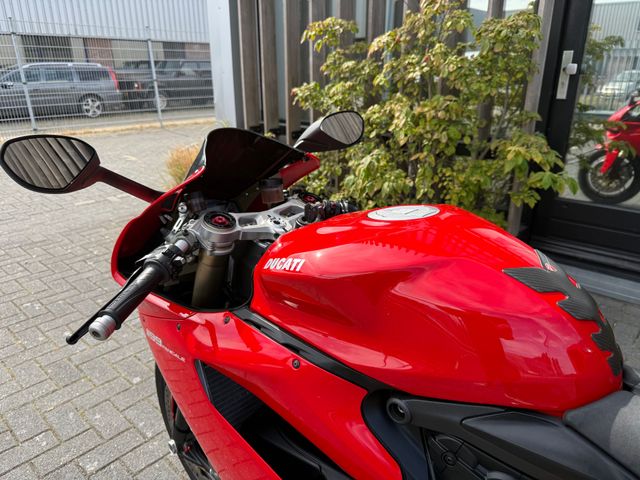ducati - 1199-panigale