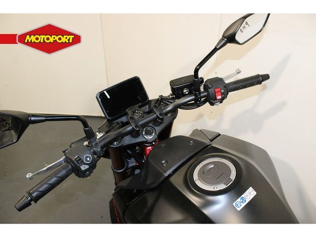 honda - cb-750-hornet-e-clutch