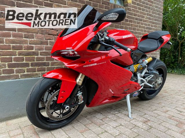 ducati - 1299-panigale
