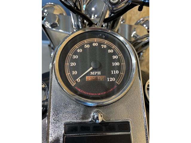 harley-davidson - road-king-flhri