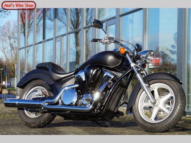 honda - vt-1300-cx