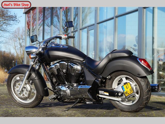 honda - vt-1300-cx