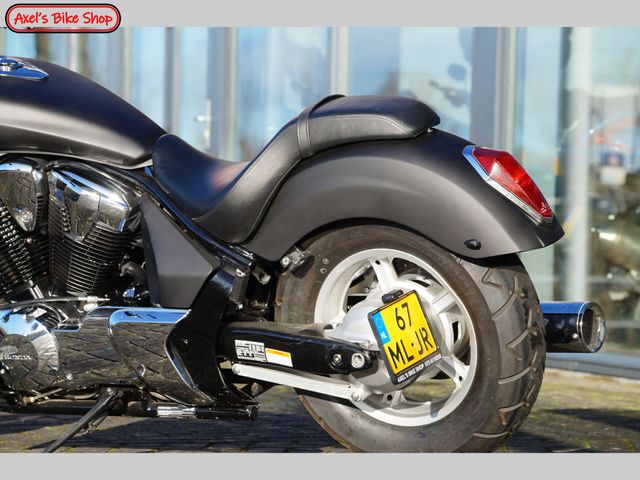 honda - vt-1300-cx