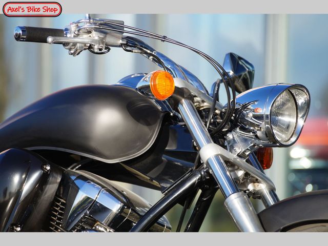 honda - vt-1300-cx