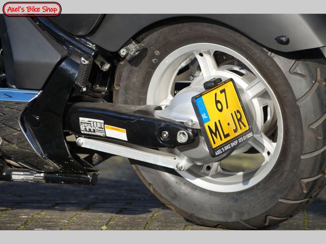 honda - vt-1300-cx